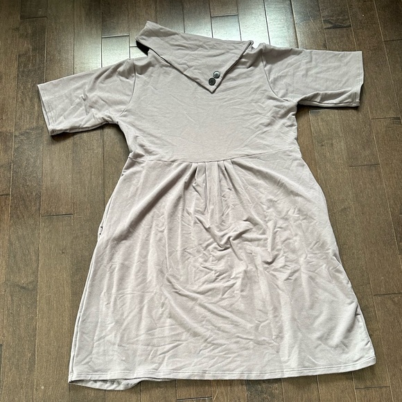 New never worn Dulce dress from Buttercream Clothing- see description for sizing - Picture 2 of 4